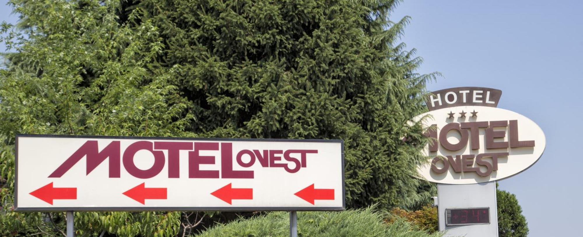Hotel Motel Ovest 비투오네 외부 사진